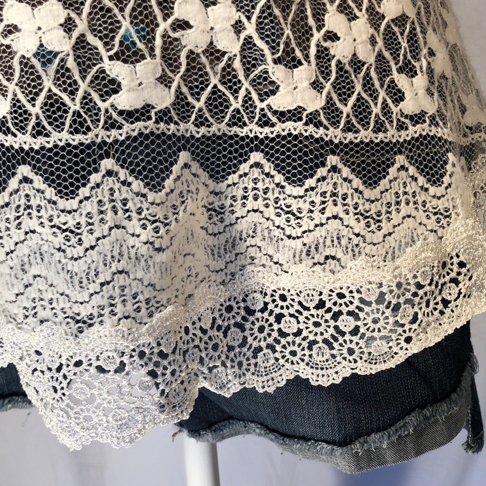 Crocheted Tank Top - Picture 3 of 5